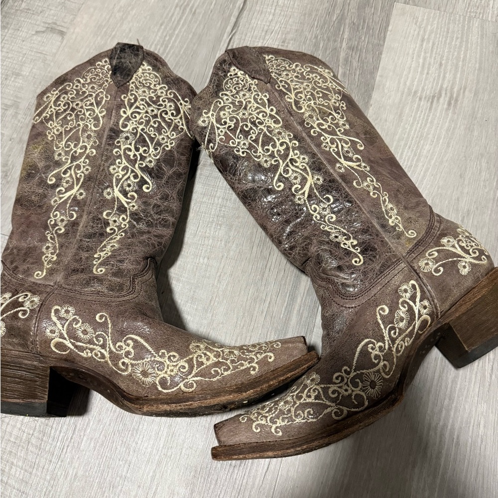 Corral Embroidered Western Boots - image 1